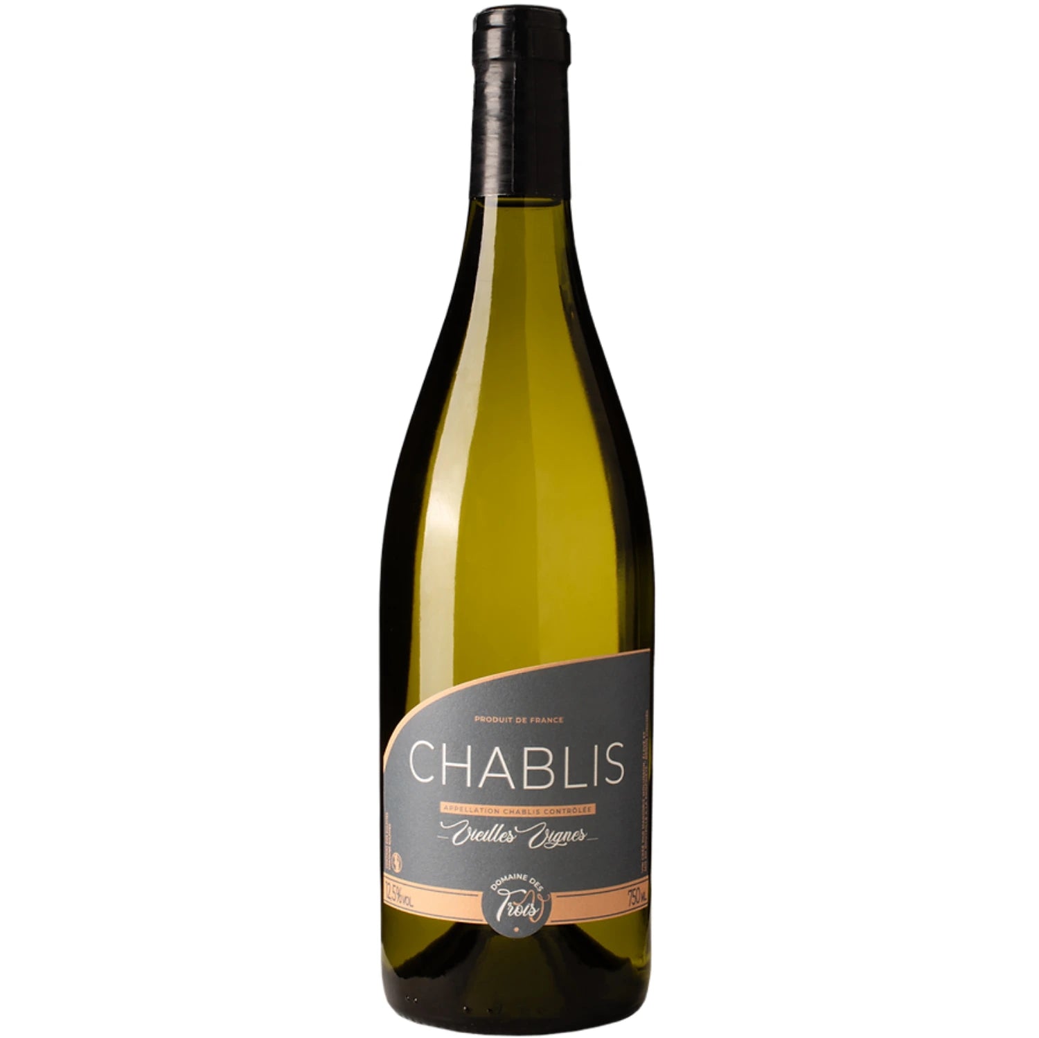 Located in the heart of Chichée, south of the renowned Chablis region, the winery's vineyards stretch across both banks of the Serein river, ensuring a diverse range of soil types and microclimates that contribute to the wine's complexity.