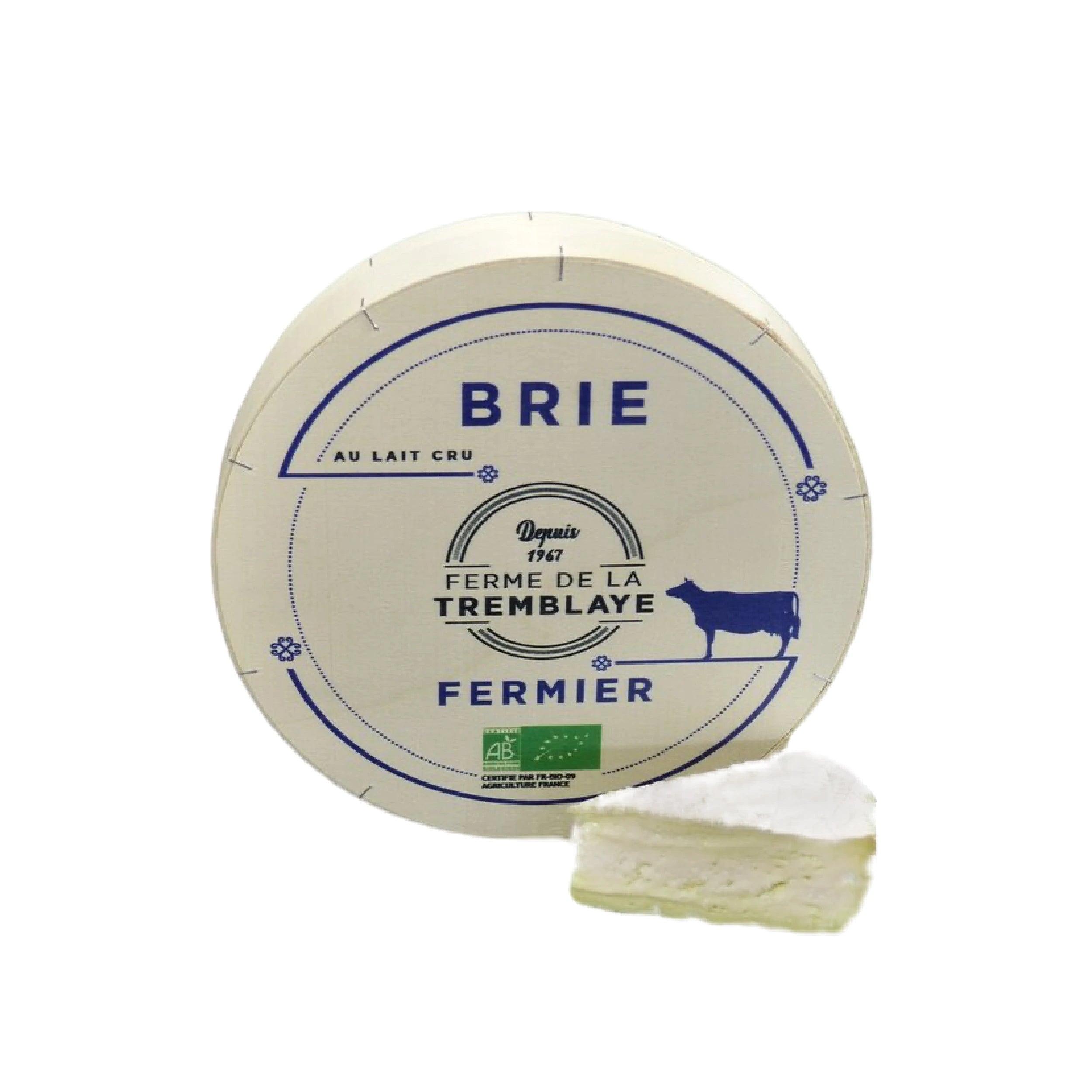 Farm Brie pairs excellently with a variety of wines and foods. For wine, it complements the crisp and mineral notes of a Muscadet Drouet, the elegant bubbles of a Bolney Estate Blanc de Blanc, or the complexity of a sparkling wine. As for food pairing, the cheese can be enjoyed on its own or elevated with a touch of red onion and port marmalade.