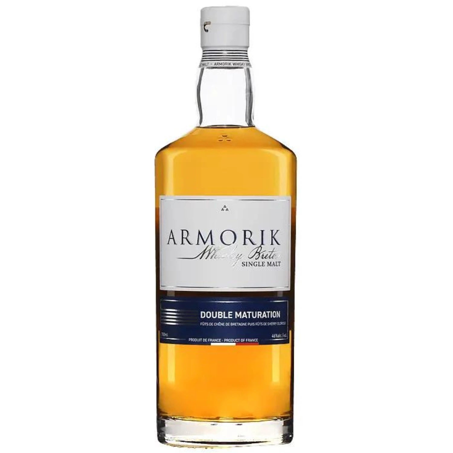 Symbolizing the values of the distillery, Armorik Double Maturation organic whisky showcases the quality of its craftsmanship and its attachment to the Breton terroir. It is aged in unique oak casks from the forests of Brittany.