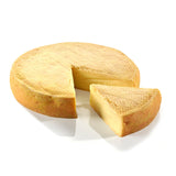 While Munster Fermier is known for its powerful aroma, typical of washed-rind cheeses, its taste is surprisingly gentle, with buttery notes that give way to a subtle tang. As the cheese matures, hints of sweetness emerge, like a whisper of caramel on the finish. 
