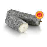 The Sainte-Maure de Touraine has the particularity of being pierced by a rye straw to attest to its origin. It is engraved with the name of the appellation and certifies the origin of the manufacture.