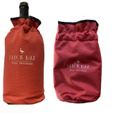 Cooler bar Baron Max: Elegant wine cooler in terracotta and burgundy. Distinctive logo, premium insulation, adjustable closure. The perfect accessory for refined tastings.