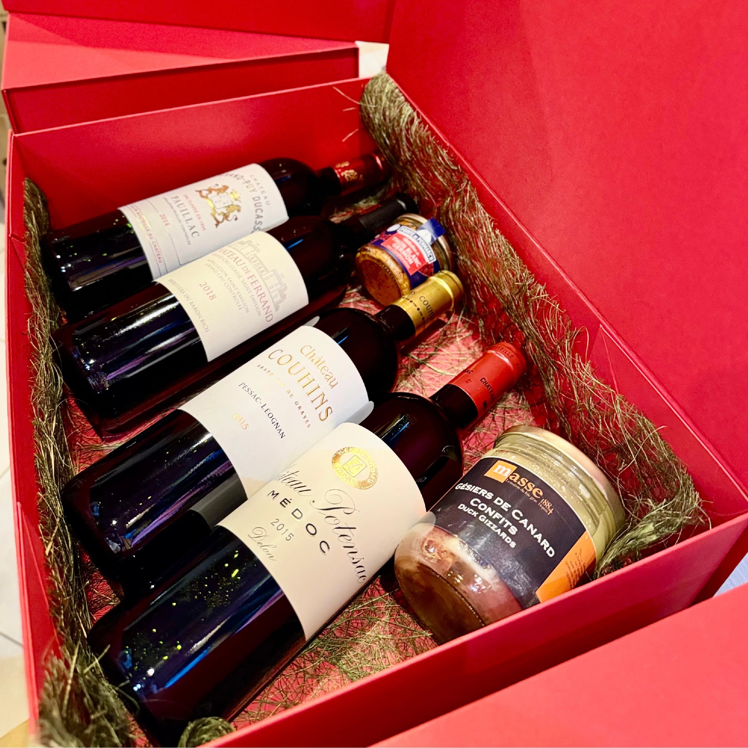 Discover our exclusive ‘Gargantua’ gift box from Baron Max Wines is the perfect gift for wine and food lovers. 