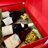 Discover our exclusive ‘Cosmopolitan’ gift box from Baron Max Wines is the perfect gift for wine and food lovers of the Burgundy.